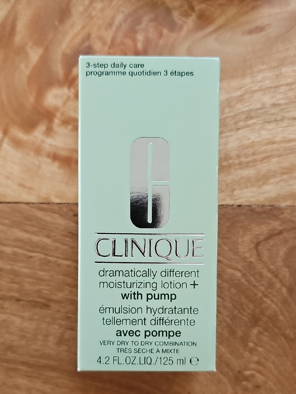 oClinique Dramatically Different Moisturizing Lotion+ 125ml New Unused
